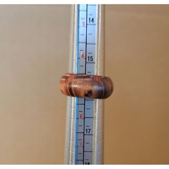 Size 5 Real Wood Unisex Ring Handcrafted Matte Finish Minimalist Jewelry - Picture 1 of 2